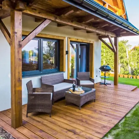 Holiday home 2 Bedroom Awesome In Lopuszna
